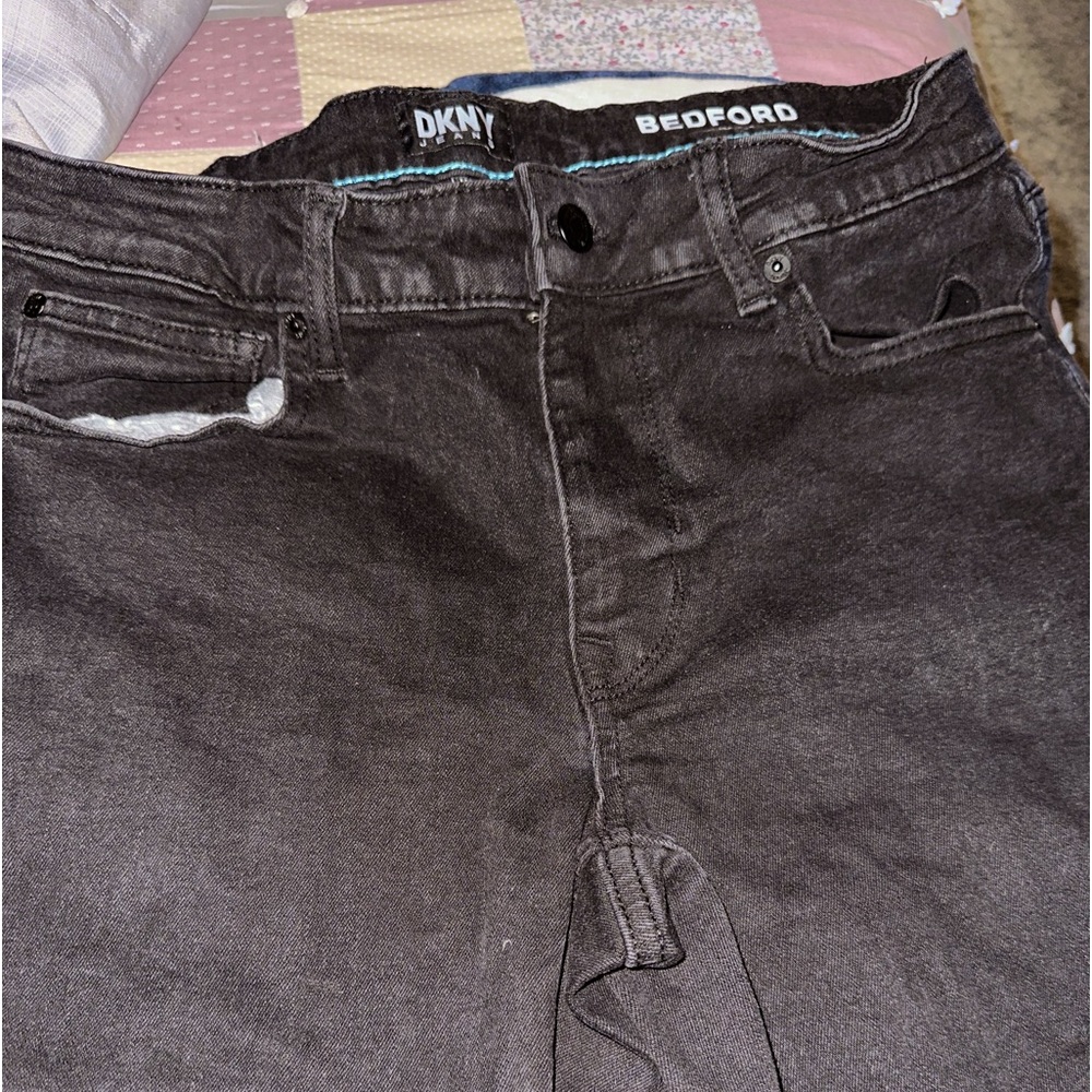 DKNY BLACK JEANS